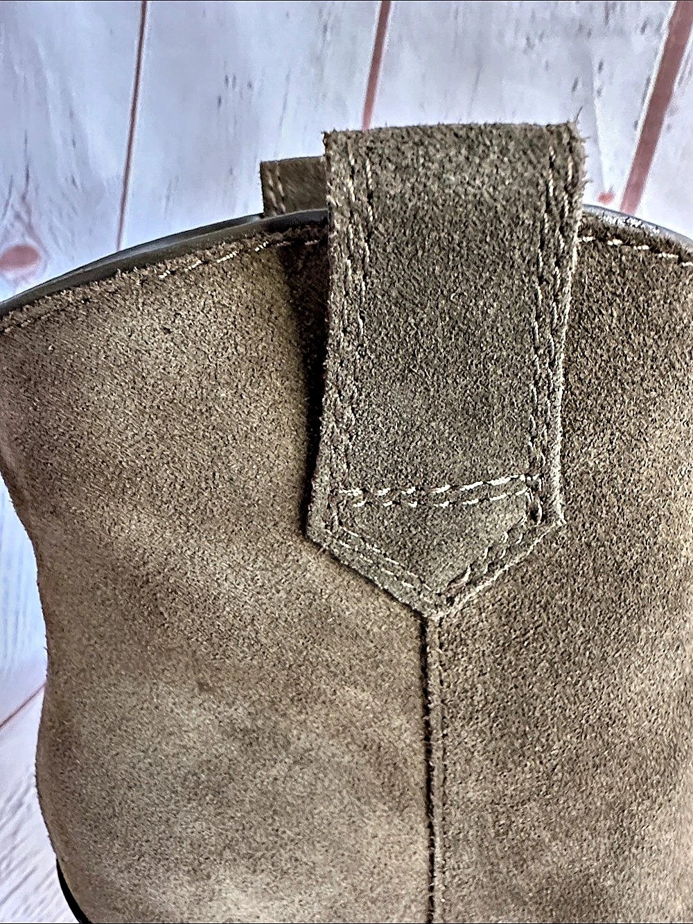 Kenneth Cole Kara NWT Pointed Toe Ankle Boots in Khaki size 7.5 - Picture 8 of 9